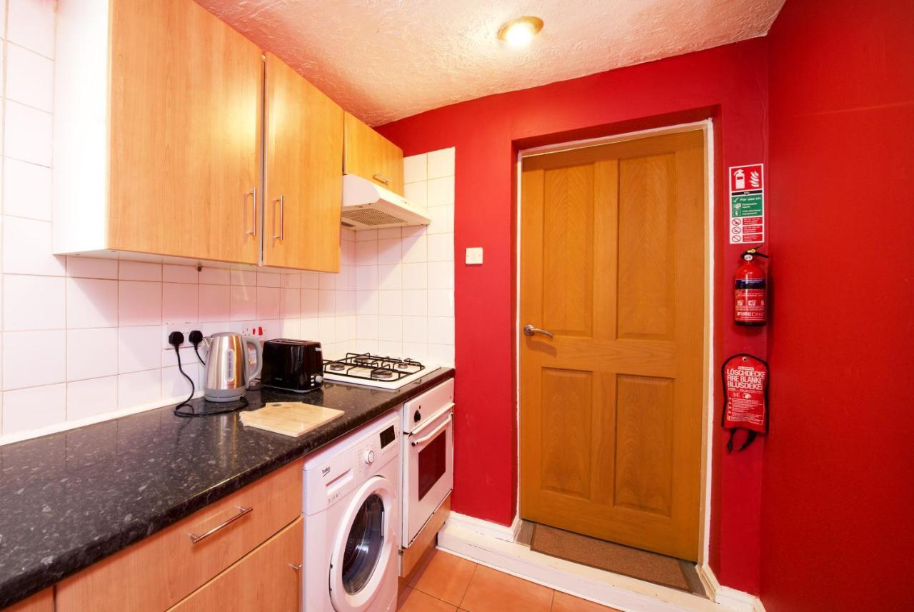 Crystal House 10Min To Manchester City Centre Ideal For Work And Leisure Buitenkant foto